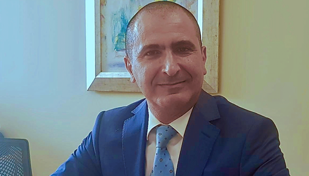 Koudama Zeroual rejoint Axa Assurance Maroc Koudama Zeroual nommé Directeur Marché des Particuliers et Marketing chez Axa Assurance Maroc