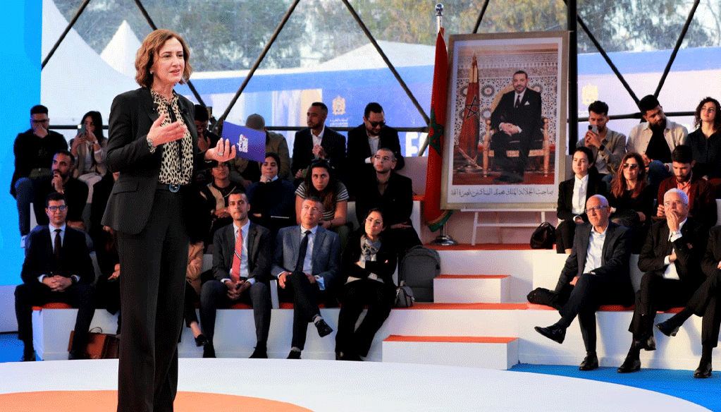 Forsa : plus de 150.000 dossiers de projets déposés Lancement du programme gouvernemental Forsa par Fatim-Zahra Ammor, ministre du Tourisme, de l’Artisanat et de l’Économie sociale et solidaire.